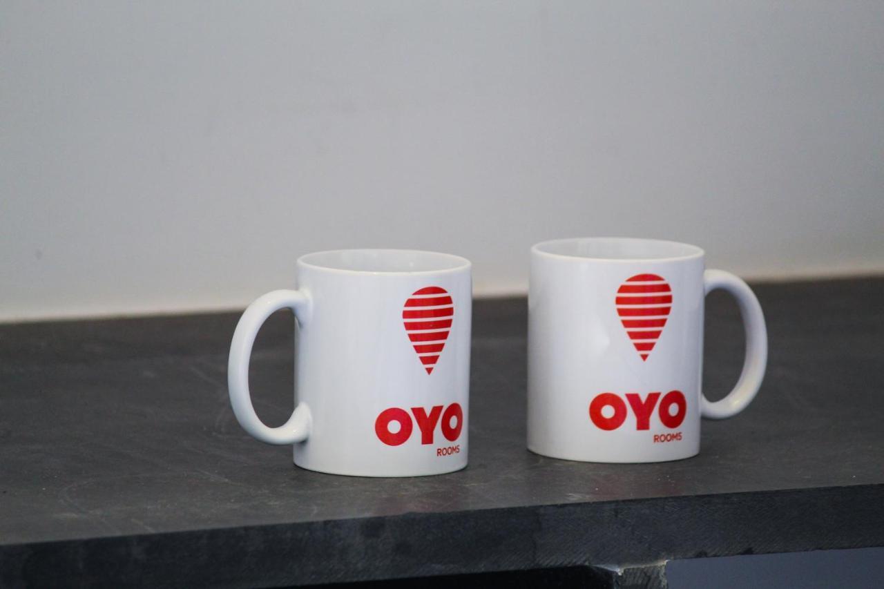 Oyo Hotel Grand City Tezpur Екстер'єр фото